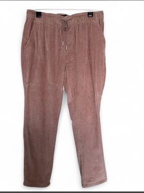 ASOS men’s pink corduroy pants size M (32-34)